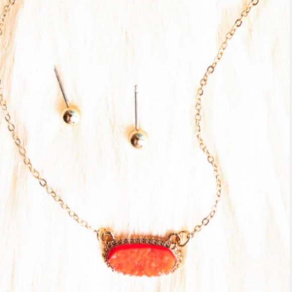 Jaiden Neon Orange Druzy Pendant Necklace and Goldstone Earrings Set - Picture 1 of 1